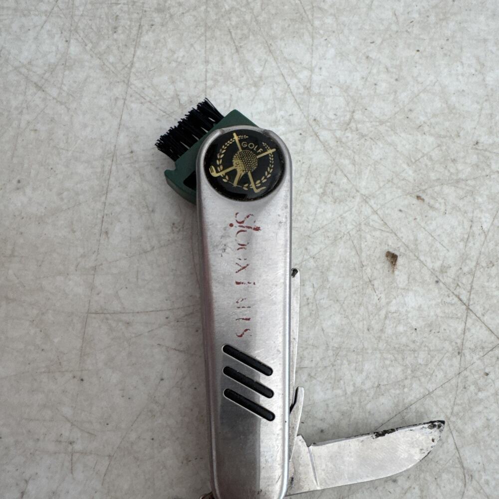 Golf Divot Tool & Cleaner Multi Tool For All Golfers